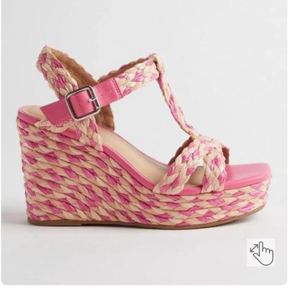 Torrid Size 11.5 Pink Wide Width T-Strap Platform Raffia Wedge Sandals NWT - Picture 6 of 10